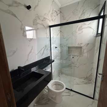 Sobrado em Mogi das Cruzes, bairro Vila Cecília