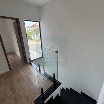 Sobrado em Mogi das Cruzes, bairro Vila Cecília