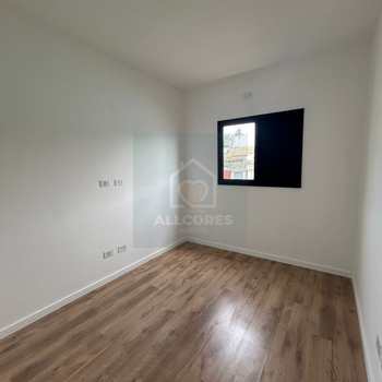 Sobrado em Mogi das Cruzes, bairro Vila Cecília