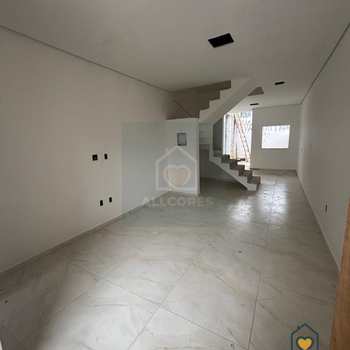 Sobrado em Mogi das Cruzes, bairro Vila São Paulo