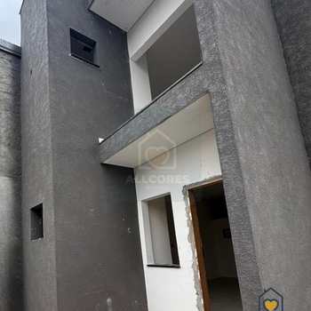 Sobrado em Mogi das Cruzes, bairro Vila São Paulo