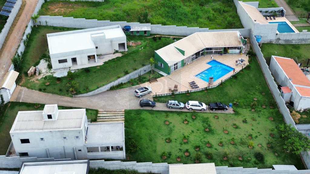 Terreno em Mogi das Cruzes, no bairro Taiaçupeba