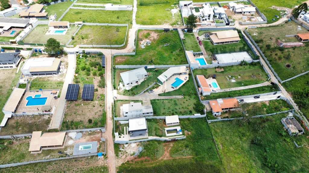 Terreno em Mogi das Cruzes, no bairro Taiaçupeba