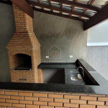 Sobrado em Mogi das Cruzes, bairro Vila Suissa