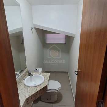 Sobrado em Mogi das Cruzes, bairro Vila Suissa