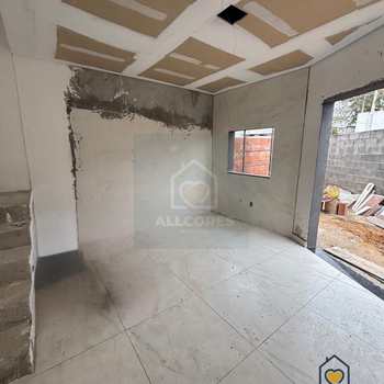 Sobrado em Mogi das Cruzes, bairro Vila São Paulo