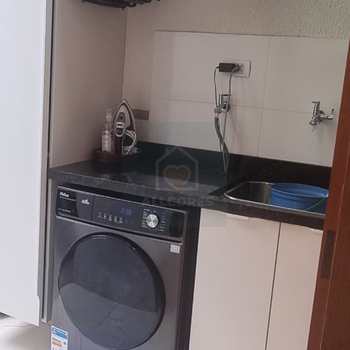 Sobrado em Mogi das Cruzes, bairro Vila Pomar