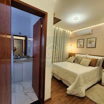 Sobrado em Mogi das Cruzes, bairro Vila Pomar