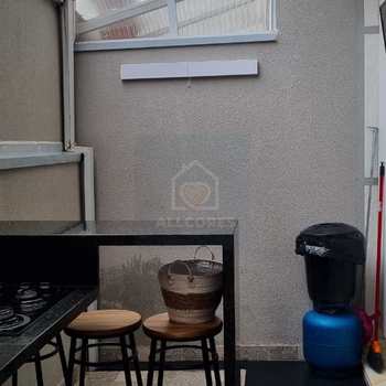 Sobrado em Mogi das Cruzes, bairro Vila Pomar