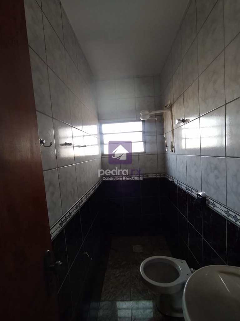 Sobrado Comercial em Jataí, no bairro Vila Jardim Rio Claro