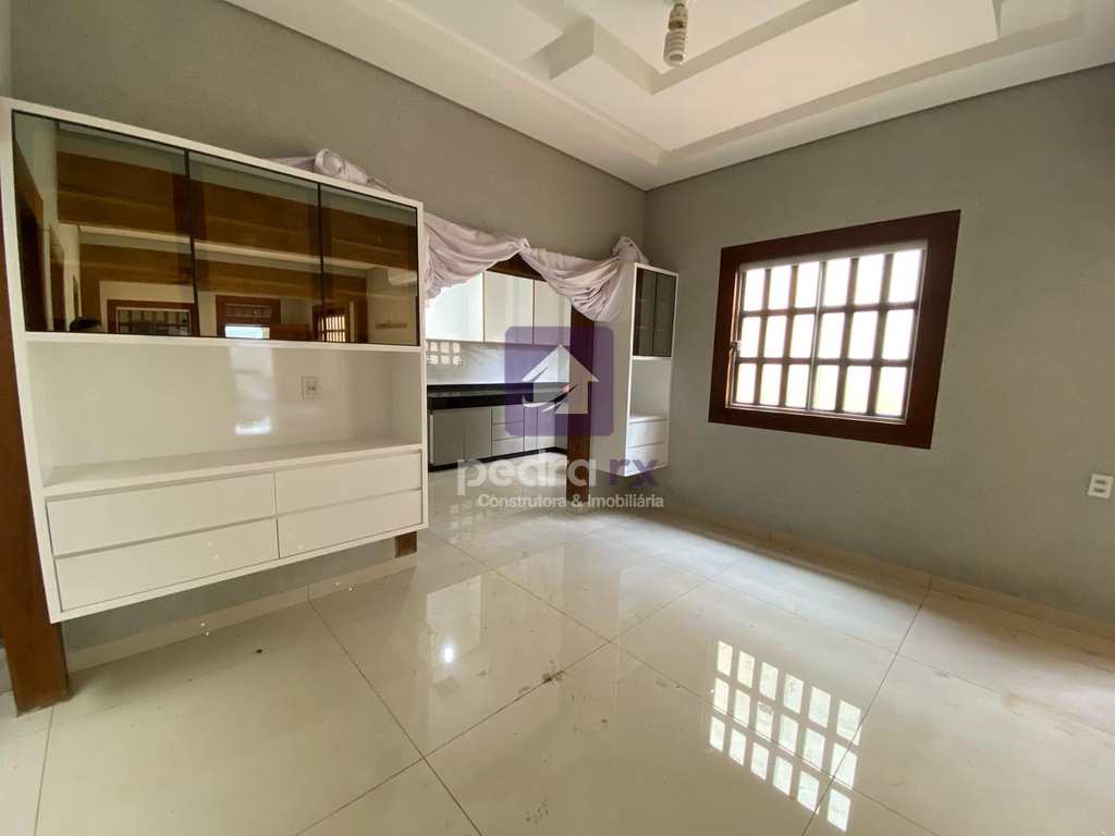 Casa em Jataí, no bairro Vila Santa Maria