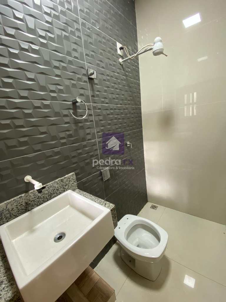 Casa em Jataí, no bairro Vila Santa Maria