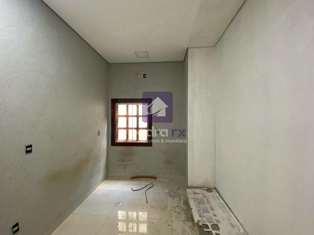 Casa em Jataí, no bairro Vila Santa Maria