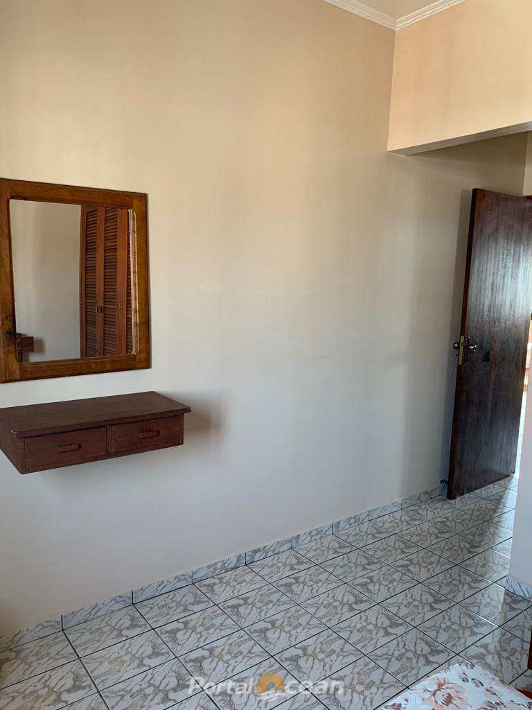 Sobrado em Itanhaém, no bairro Jardim Belas Artes