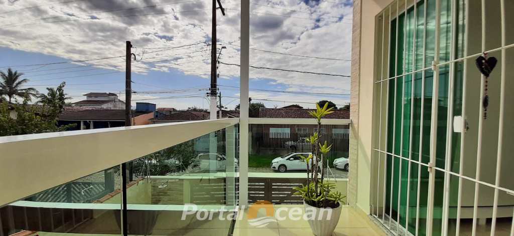 Sobrado em Itanhaém, no bairro Cibratel II