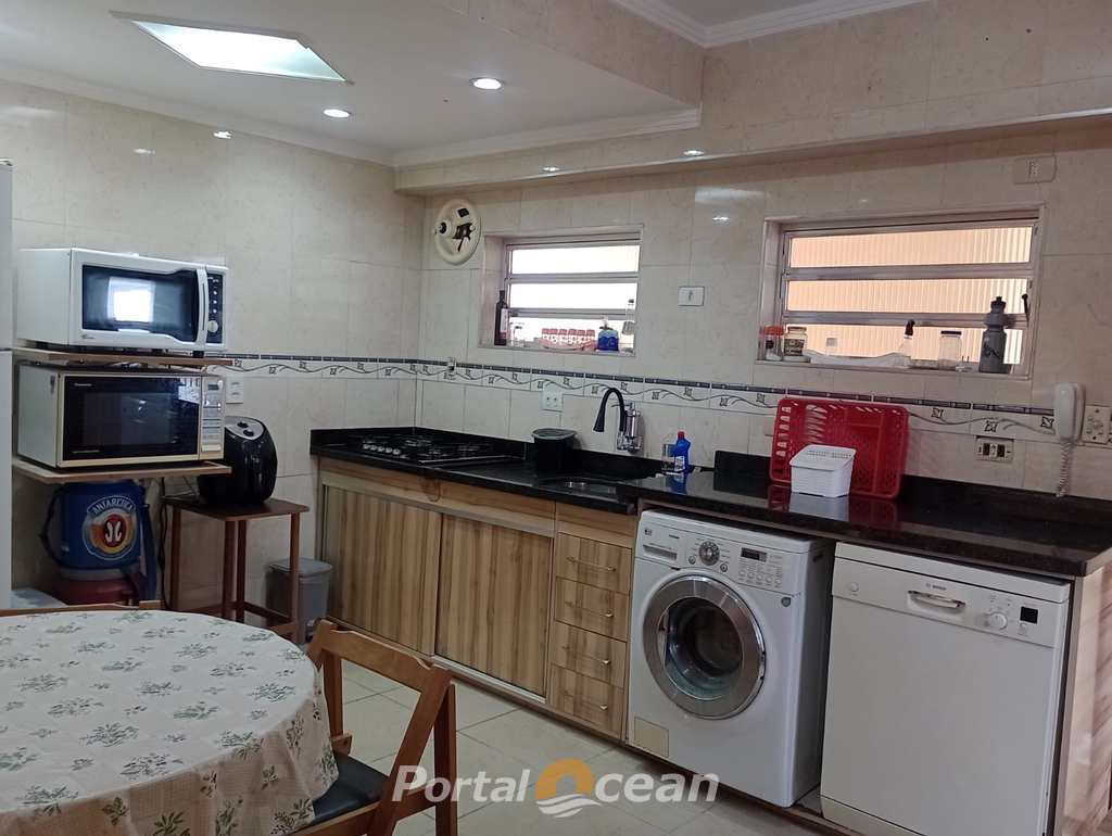 Apartamento em Itanhaém, no bairro Praia do Sonho