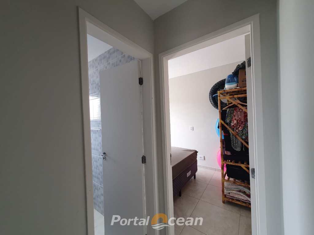 Apartamento em Itanhaém, no bairro Jardim Ibera