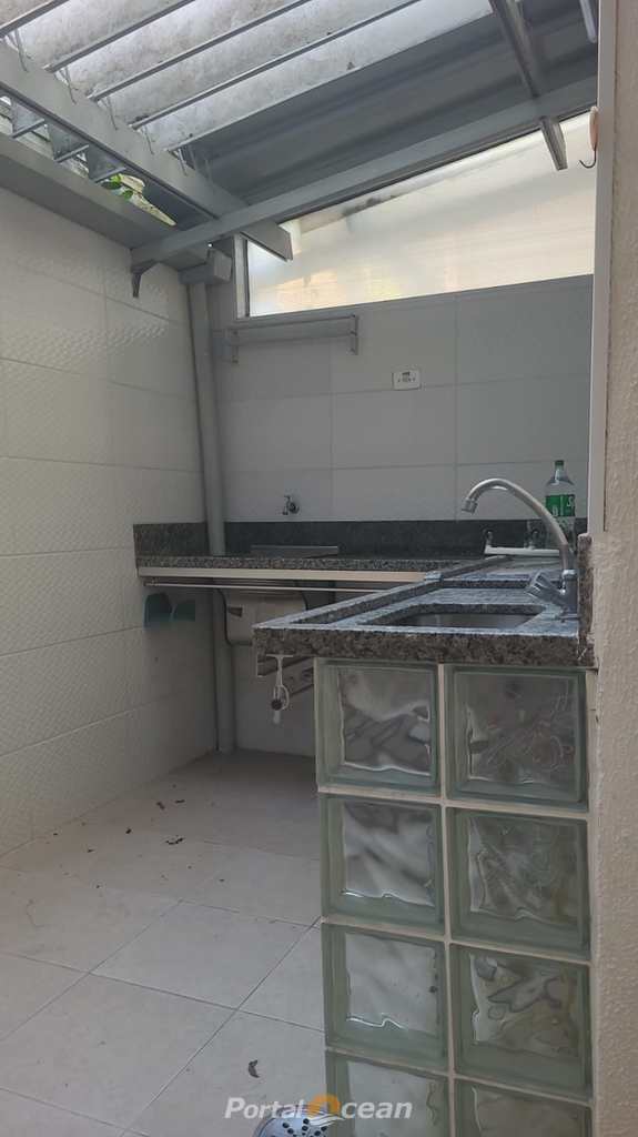 Sobrado em Itanhaém, no bairro Praia do Sonho