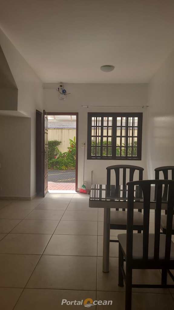 Sobrado em Itanhaém, no bairro Praia do Sonho