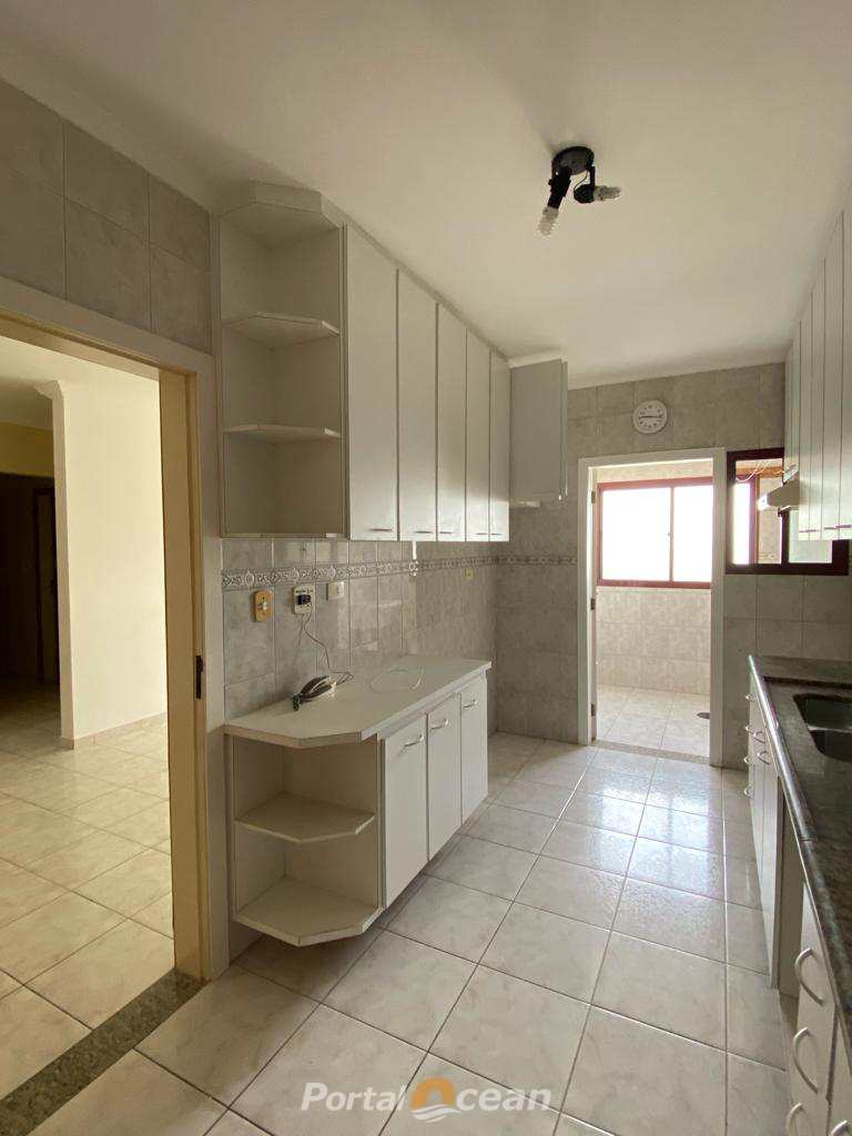 Apartamento em Itanhaém, no bairro Vila São Paulo