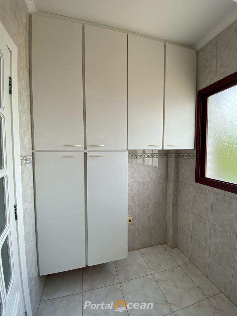 Apartamento em Itanhaém, no bairro Vila São Paulo