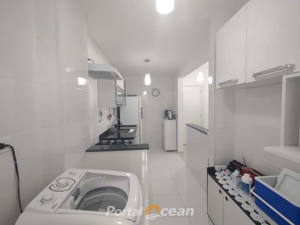 Apartamento em Mongaguá, no bairro Centro