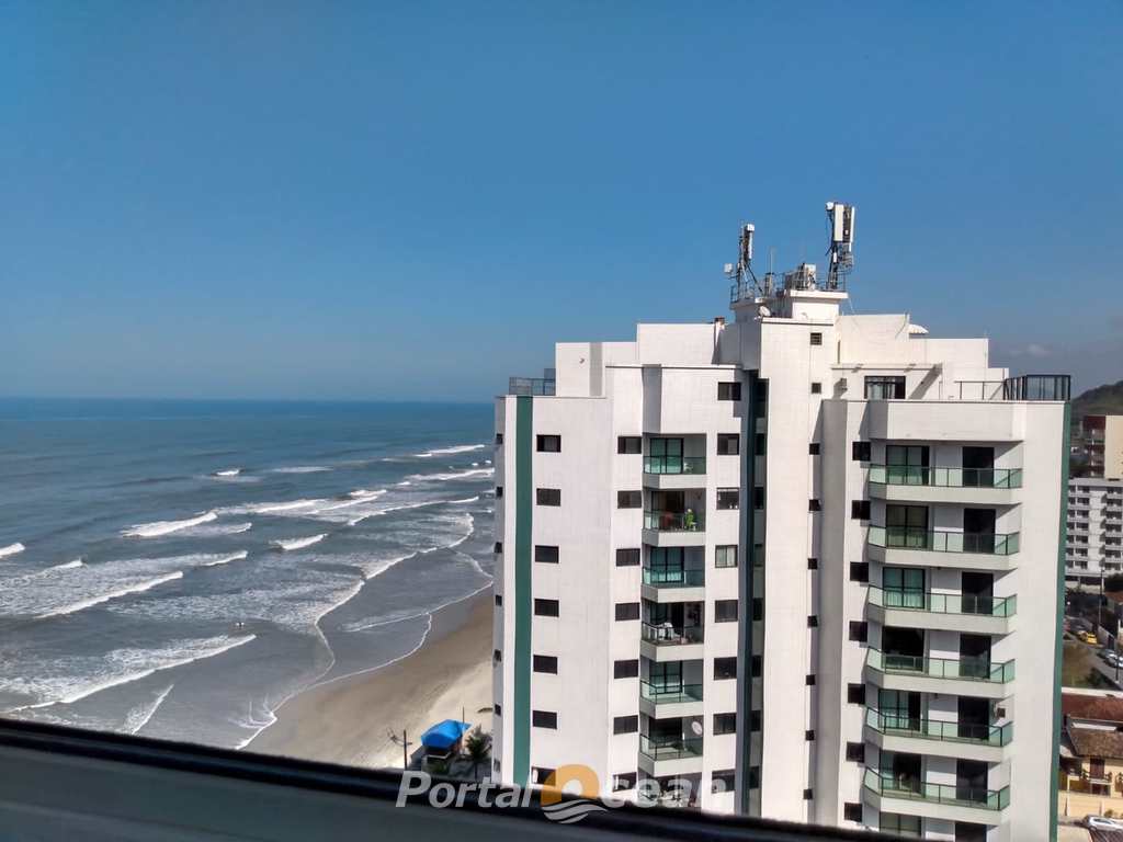 Apartamento em Mongaguá, no bairro Centro