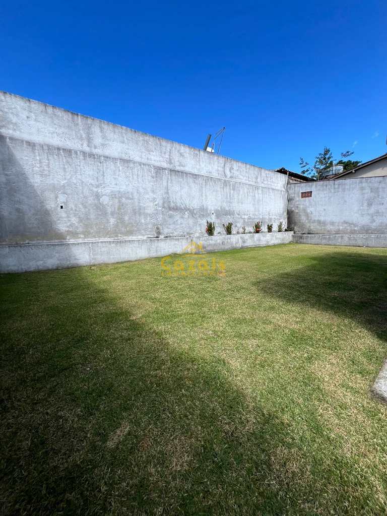 Casa em Porto Seguro, no bairro Village