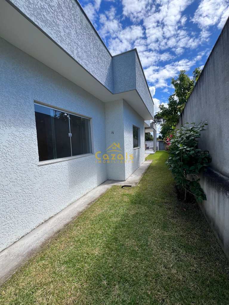 Casa em Porto Seguro, no bairro Village