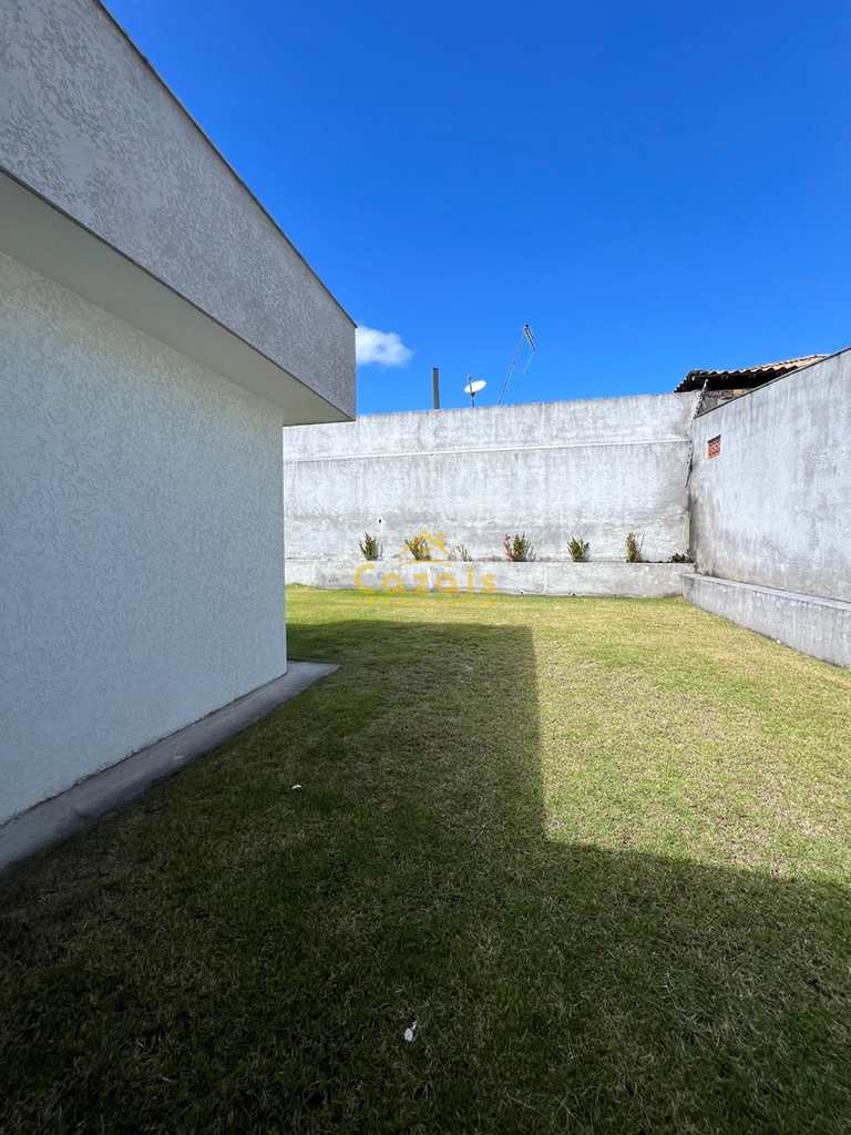 Casa em Porto Seguro, no bairro Village