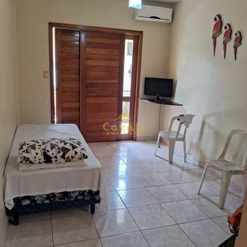 Flat em Porto Seguro, bairro Taperapuan