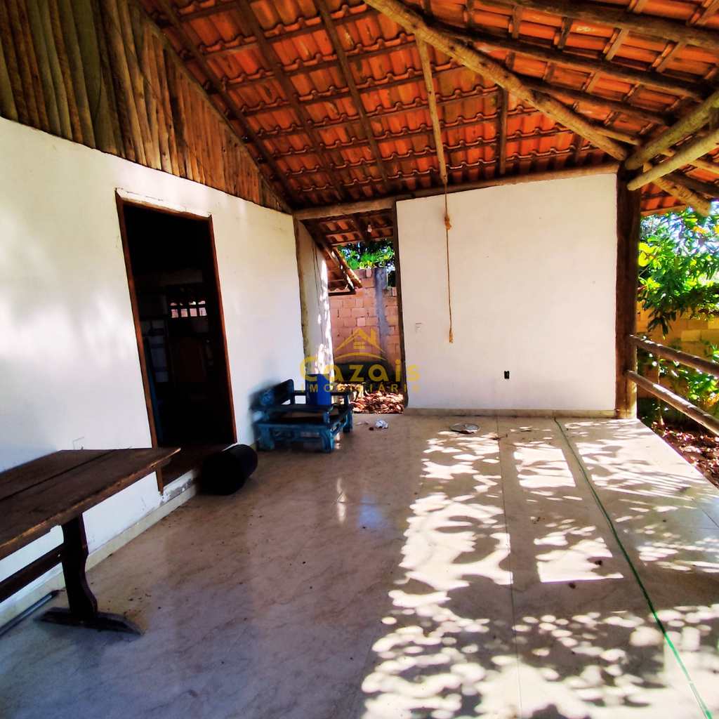 Casa em Porto Seguro, no bairro Alto de Taperapuan