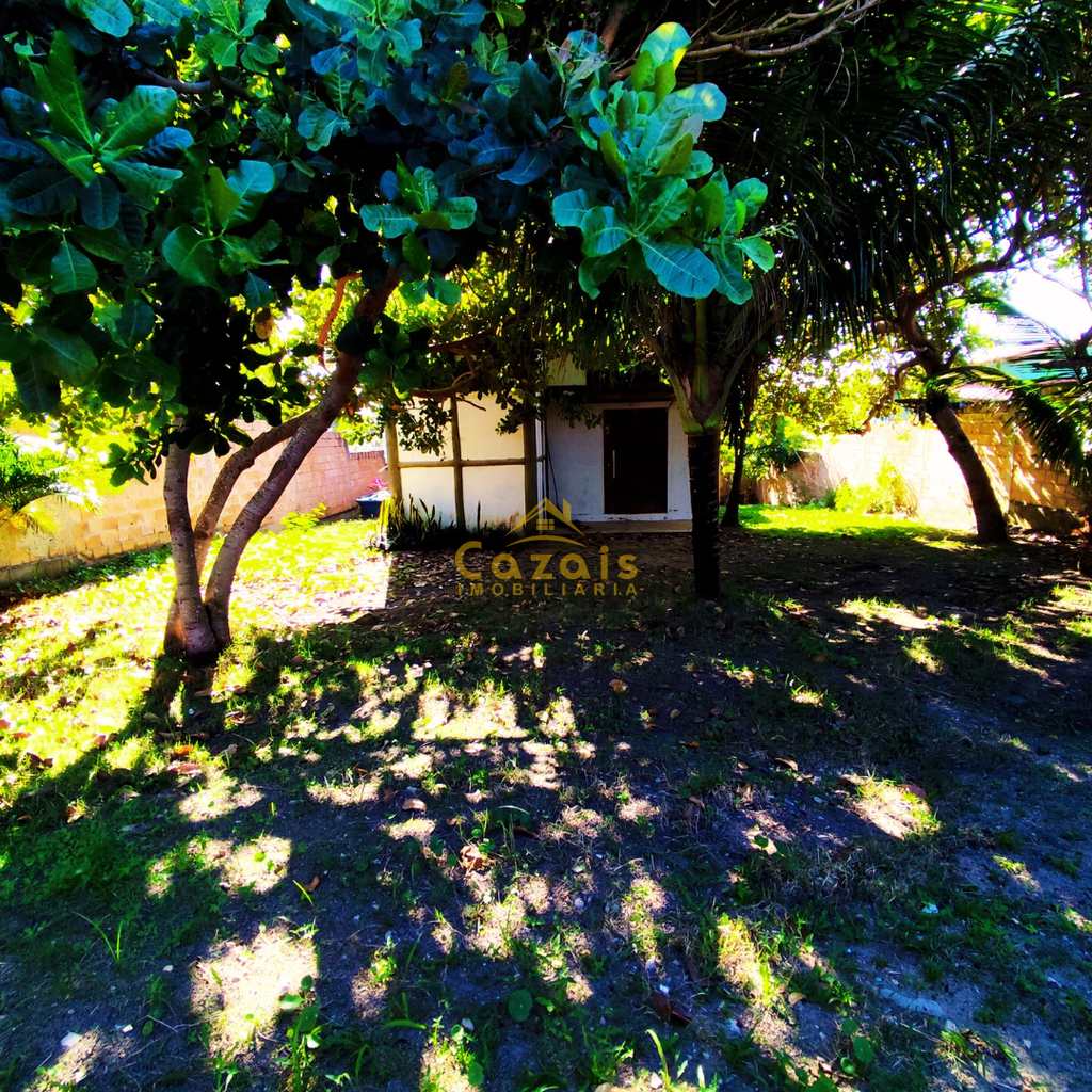 Casa em Porto Seguro, no bairro Alto de Taperapuan