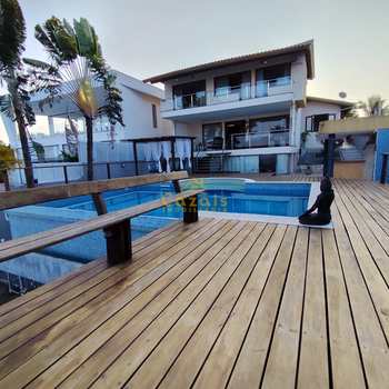 Casa em Porto Seguro, bairro Village III