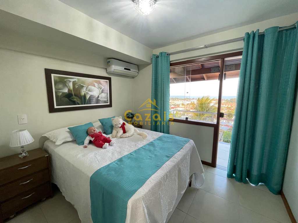 Casa em Porto Seguro, no bairro Village III