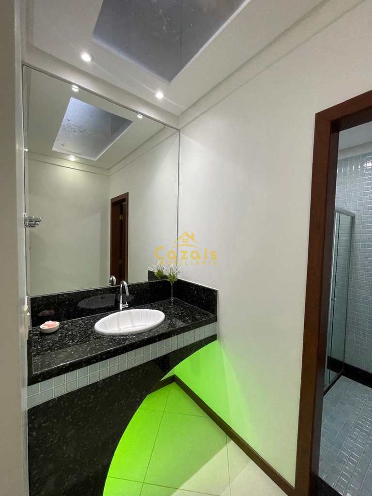 Casa em Porto Seguro, no bairro Village III