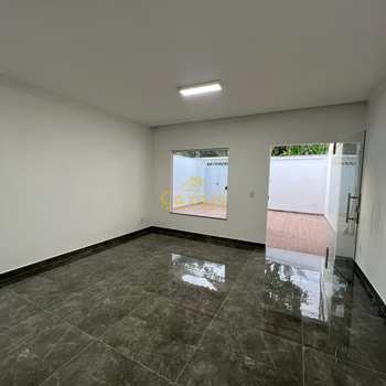 Casa em Porto Seguro, bairro Cambolo