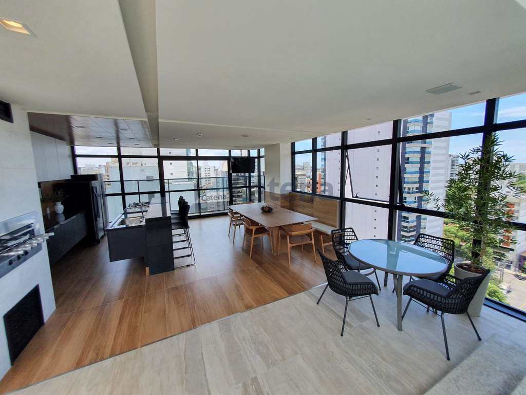 Apartamento em Vitória, no bairro Praia do Canto