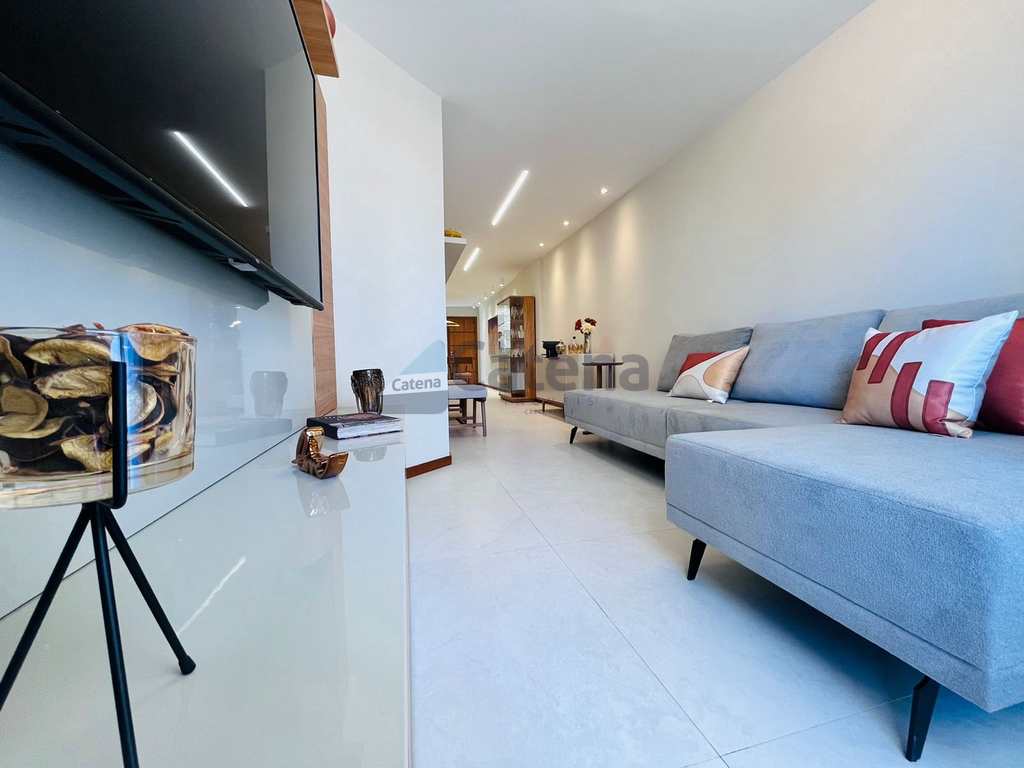 Apartamento em Vitória, no bairro Bento Ferreira