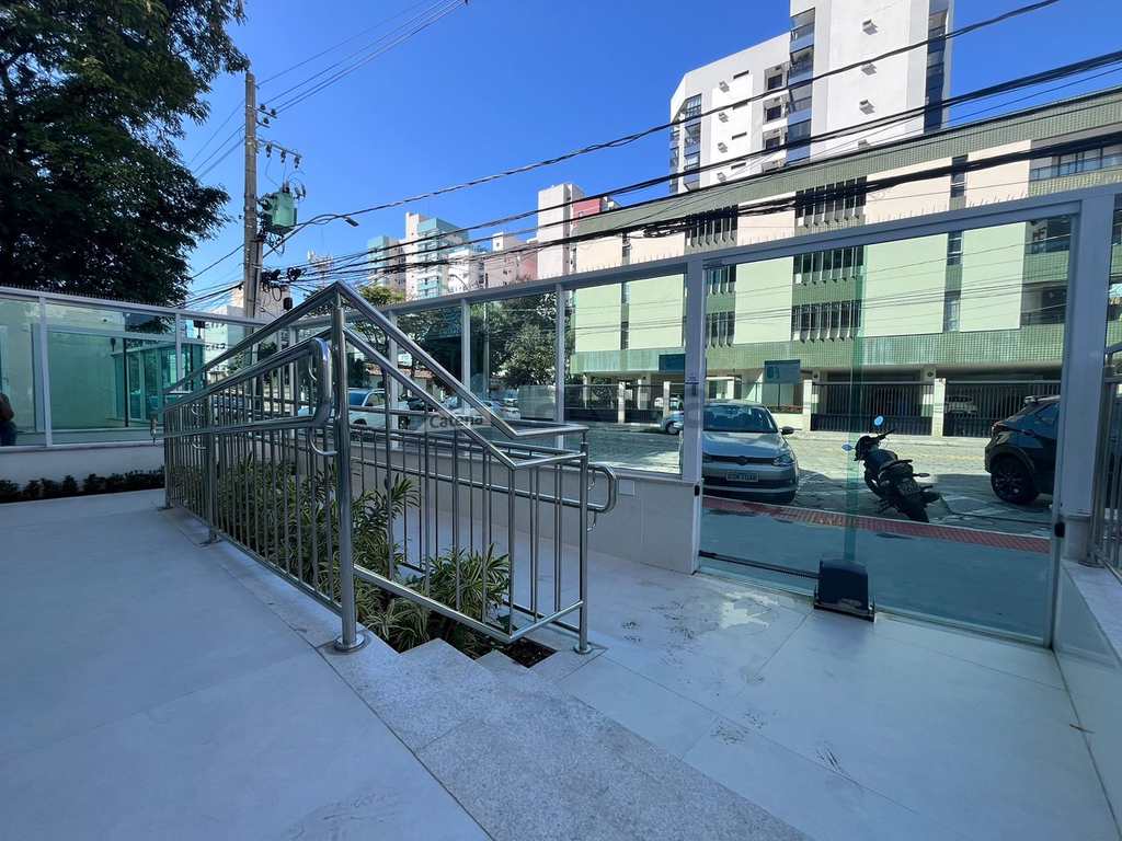 Apartamento em Vitória, no bairro Bento Ferreira