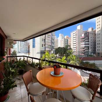 Apartamento em Vitória, bairro Santa Helena