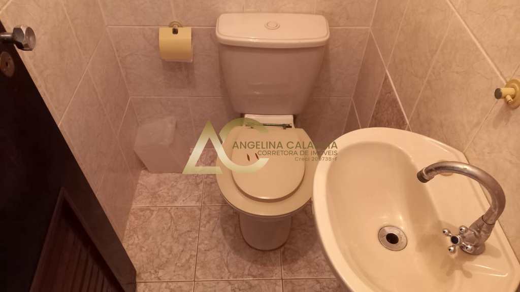 Casa de Condomínio em Guarujá, no bairro Enseada