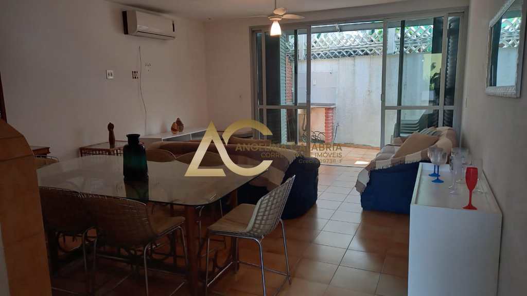 Casa de Condomínio em Guarujá, no bairro Enseada