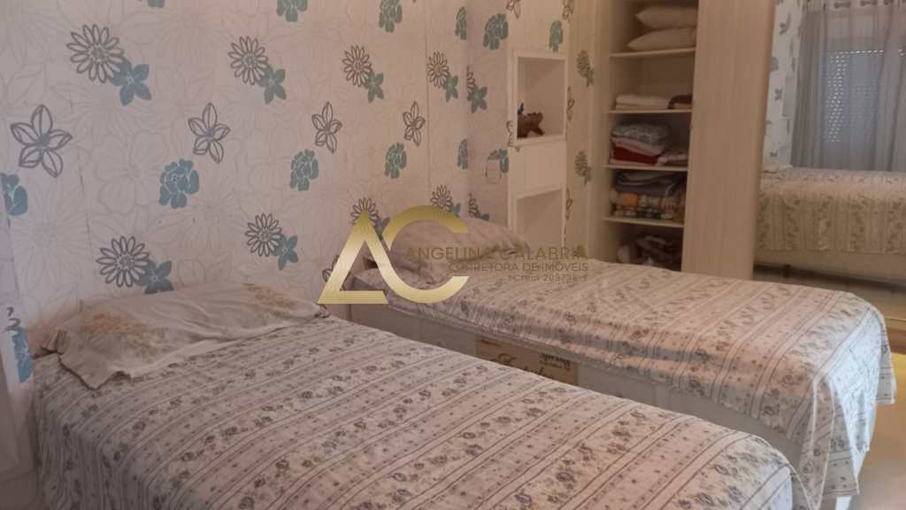 Casa de Condomínio em Guarujá, no bairro Acapulco