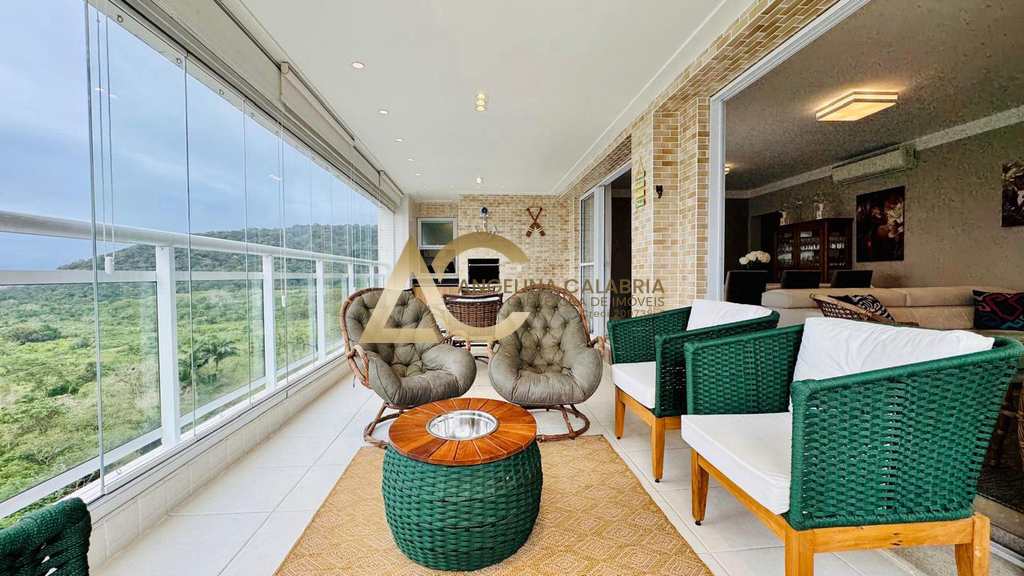 Apartamento em Guarujá, no bairro Parque Enseada