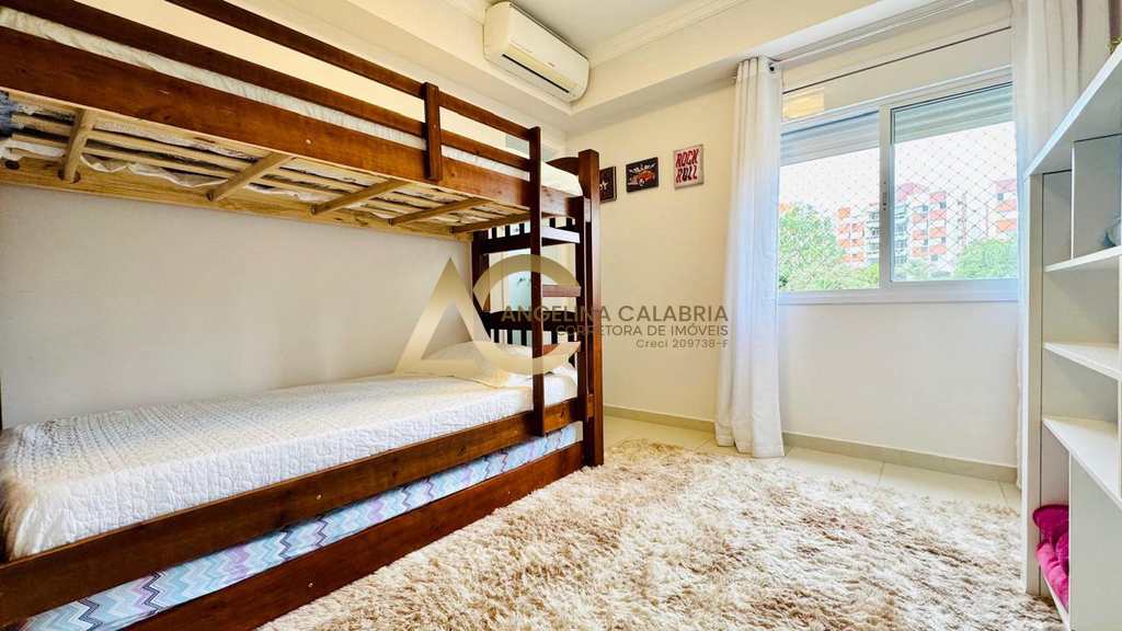 Apartamento em Guarujá, no bairro Parque Enseada