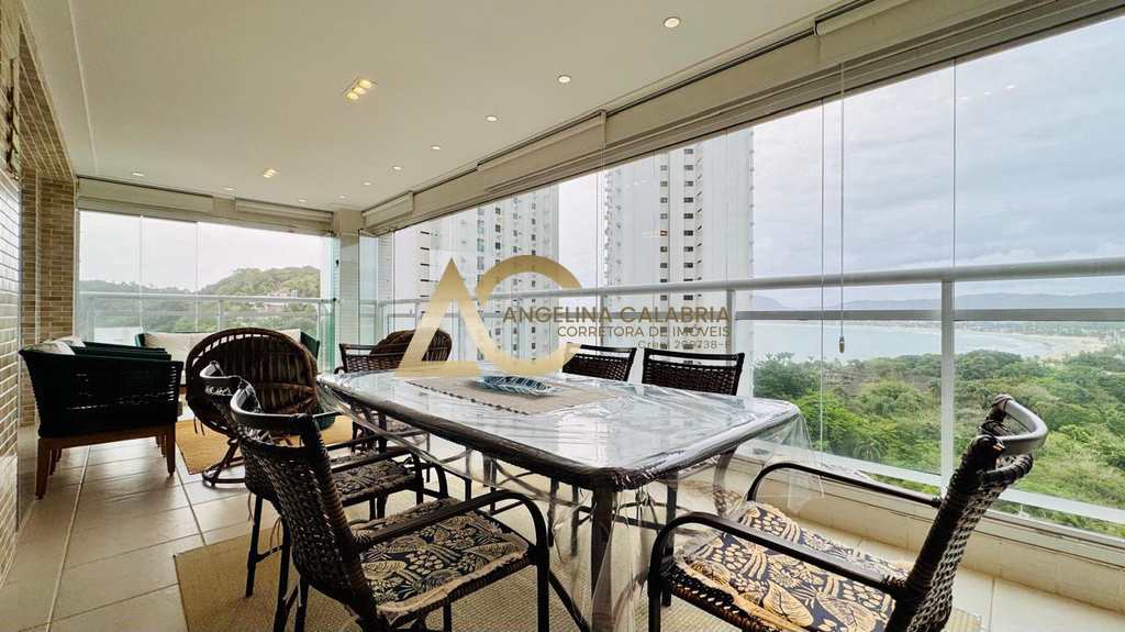 Apartamento em Guarujá, no bairro Parque Enseada