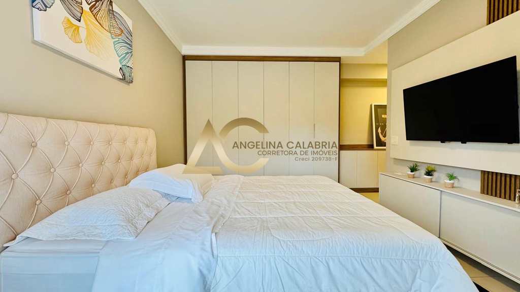 Apartamento em Guarujá, no bairro Parque Enseada