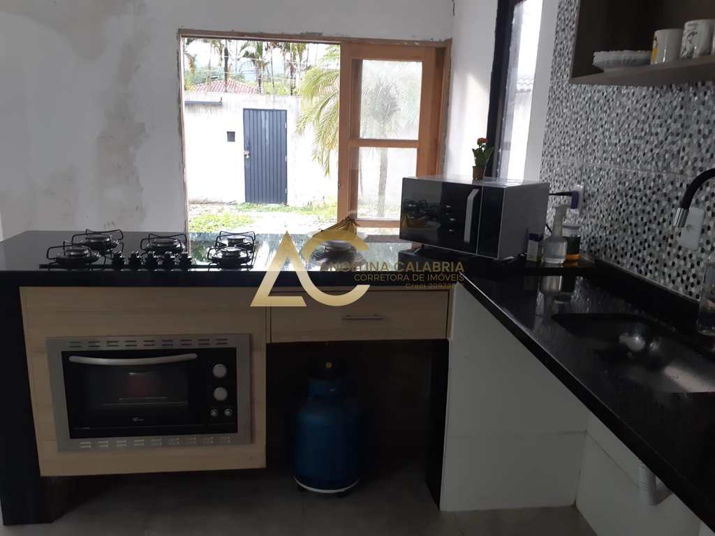 Casa em Guarujá, no bairro Jardim Virgínia