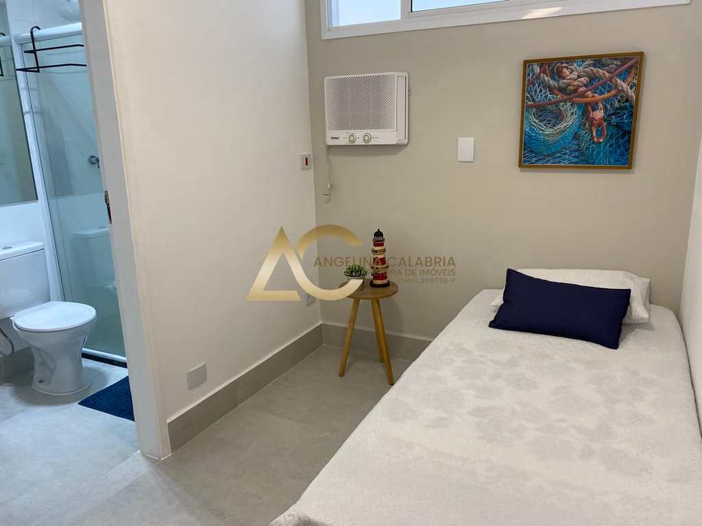 Apartamento em Guarujá, no bairro Vila Alzira